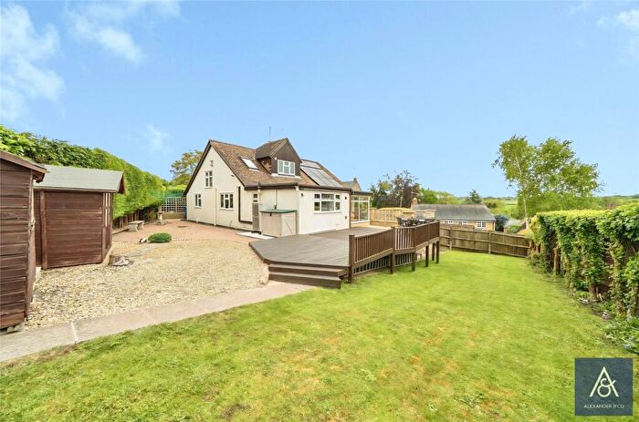 4 Bedroom Bungalow For Sale In Wappenham Road, Helmdon, Brackley, NN13