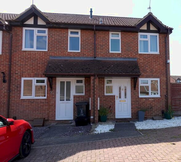 2 Bedroom Semi-Detached House To Rent In Lomond Close, Swindon, Wiltshire SN5