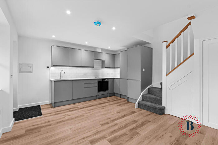 1 Bedroom End Of Terrace House To Rent In Jersey Villa, Emscote Road, Warwick, Warwickshire, CV34