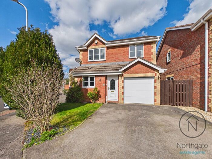 3 Bedroom Property For Sale In Cheltenham Way, Newton Aycliffe, DL5