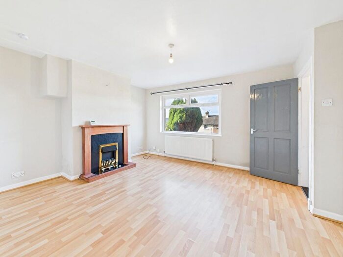 3 Bedroom Terraced House To Rent In Kent Road, Bingley, BD16