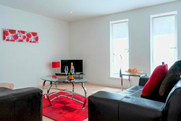 2 Bedroom Flat To Rent In Dempsey Court, Queens Lane North, West End, Aberdeen, AB15