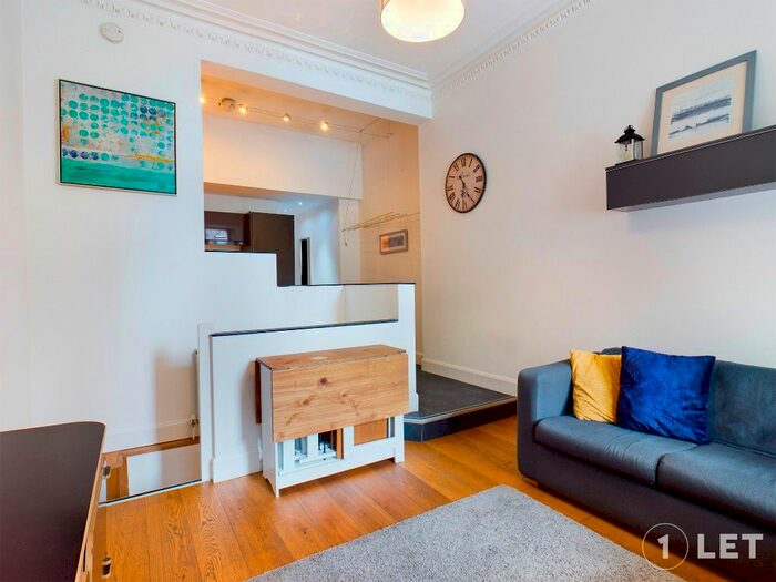 2 Bedroom Flat To Rent In Gilmore Place, Polwarth, Edinburgh, EH3