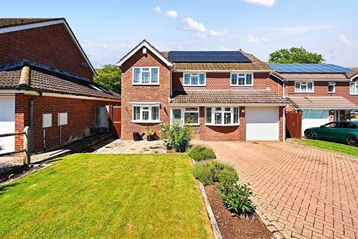 5 Bedroom Detached House For Sale In Staples Hill, Partridge Green, RH13