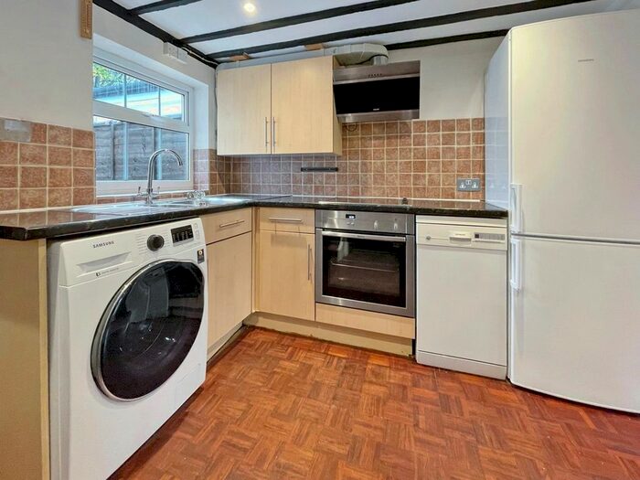 2 Bedroom End Of Terrace House To Rent In White Lion Road, Amersham HP7