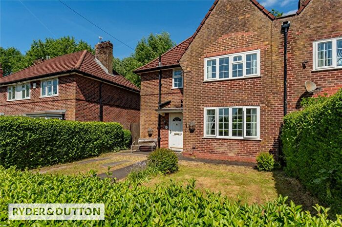 3 Bedroom Semi Detached House For Sale In Charlestown Road, Blackley, Manchester, M9