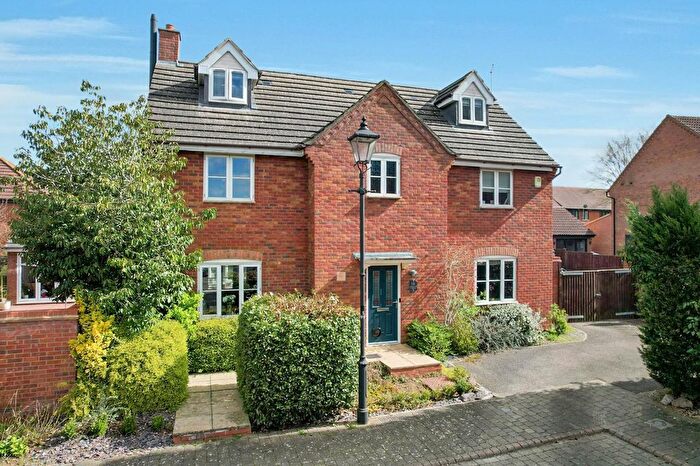 5 Bedroom Detached House For Sale In Wadworth Holme, Middleton, Milton Keynes, MK10