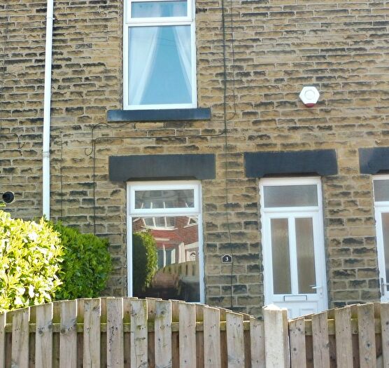 2 Bedroom Terraced House For Sale In Howard Street, Darfield, S73
