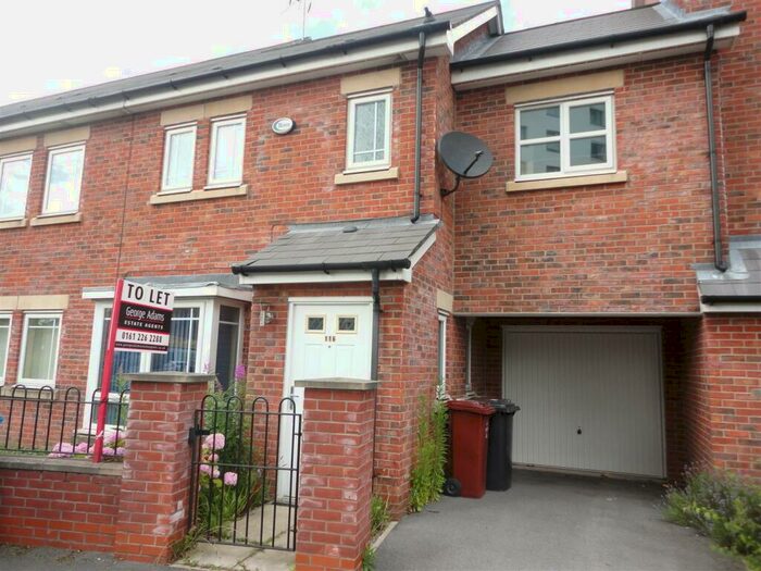 3 Bedroom House To Rent In Bold Street, Hulme, Manchester, M15