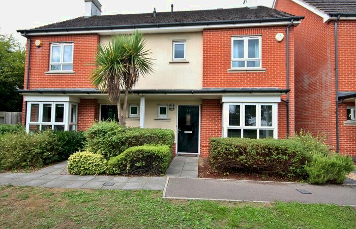 3 Bedroom Semi-Detached House To Rent In Henage Lane, Woking, Surrey, GU22