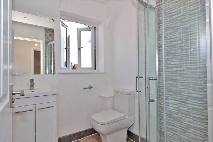 4 Bedroom Semi-Detached House To Rent In Kings Road, West End, Woking, Surrey, GU24