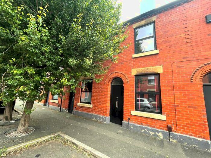 2 Bedroom Terraced House To Rent In Reservoir Street, Salford, M6