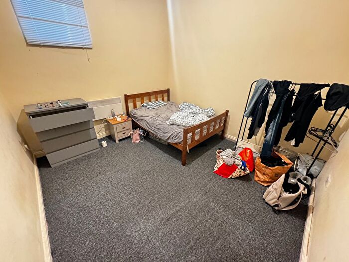 3 Bedroom Flat To Rent In Glengate, Wigston, LE18