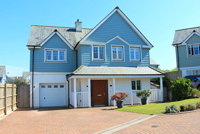Detached House For Sale In Luson Close, Padstow, Cornwall, PL28