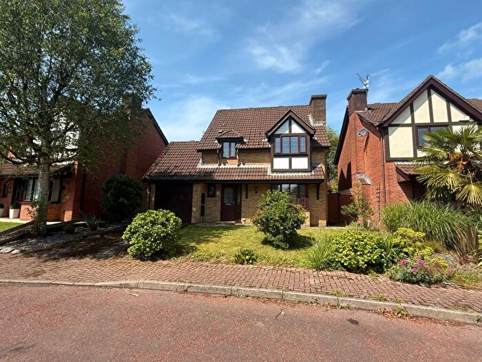 3 Bedroom Detached House For Sale In Oakleigh Court, Henllys, Cwmbran, NP44