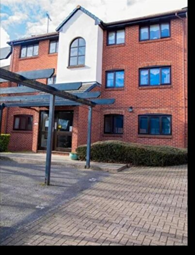 2 Bedroom Apartment To Rent In Gravesend, Kent, DA12