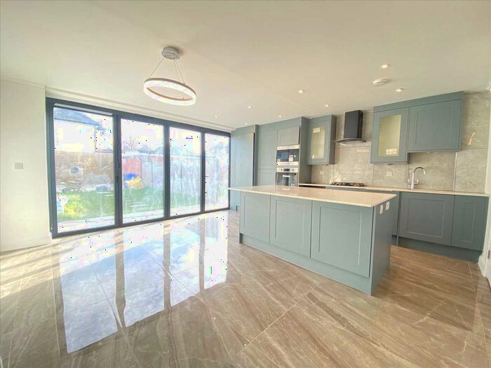 4 Bedroom Terraced House To Rent In Ruislip Road East, London, W13