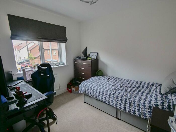 3 Bedroom End Of Terrace House For Sale In Baines Way, Framlingham, Suffolk, IP13
