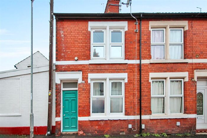 3 Bedroom Terraced House To Rent In Moor Road, Rushden, NN10