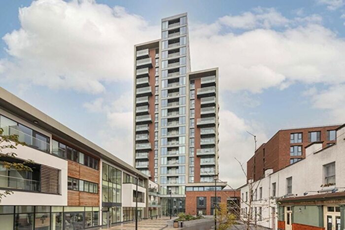 2 Bedroom Flat To Rent In Corsican Square, London, E3