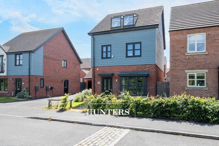 3 Bedroom Detached House To Rent In Wheldon Road, Castleford, WF10