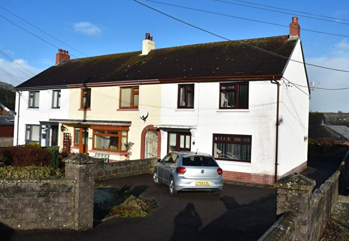 3 Bedroom Semi-Detached House For Sale In New Road, Newcastle Emlyn, SA38