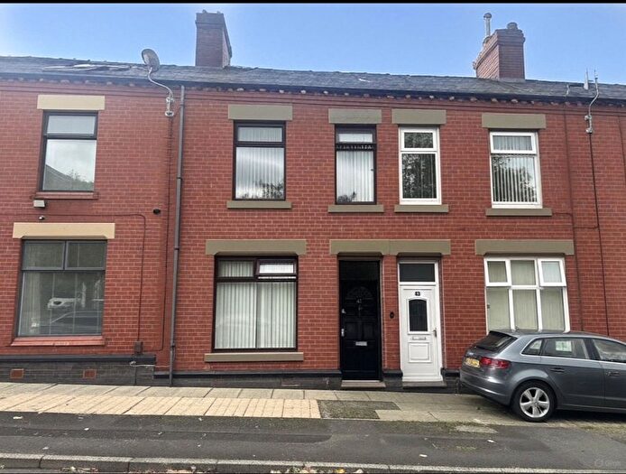 2 Bedroom Terraced House For Sale In Ashley Street, Oldham, Greater Manchester, OL9
