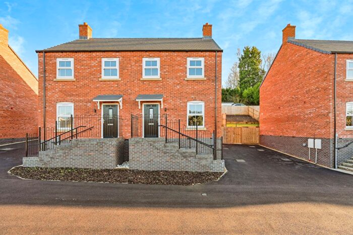 3 Bedroom Semi-Detached House For Sale In Clifton Road, Ashbourne, DE6