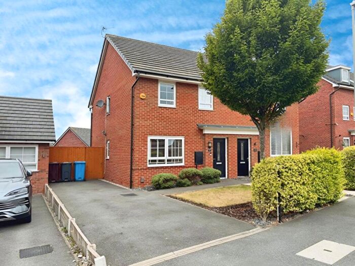 3 Bedroom Semi-Detached House For Sale In Midsummer Avenue, Prescot, Merseyside, L34
