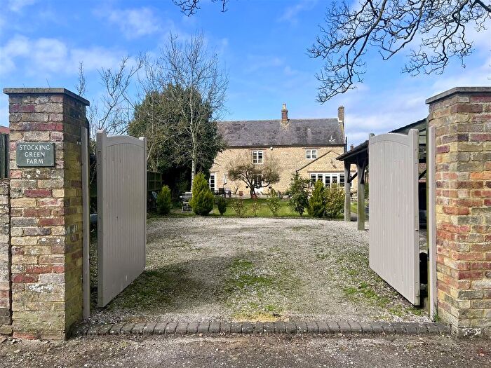 4 Bedroom Detached House For Sale In Long Street Road, Hanslope, Milton Keynes, MK19