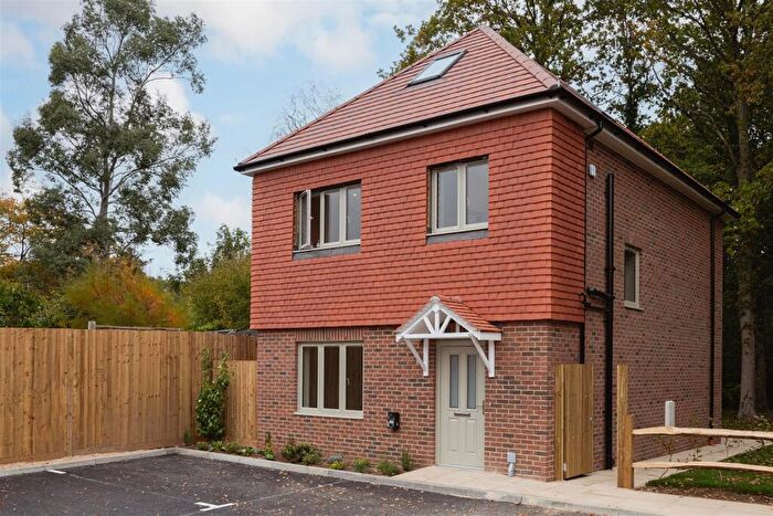 4 Bedroom Detached House For Sale In The Forge, Weatherhill Road, Smallfield, RH6