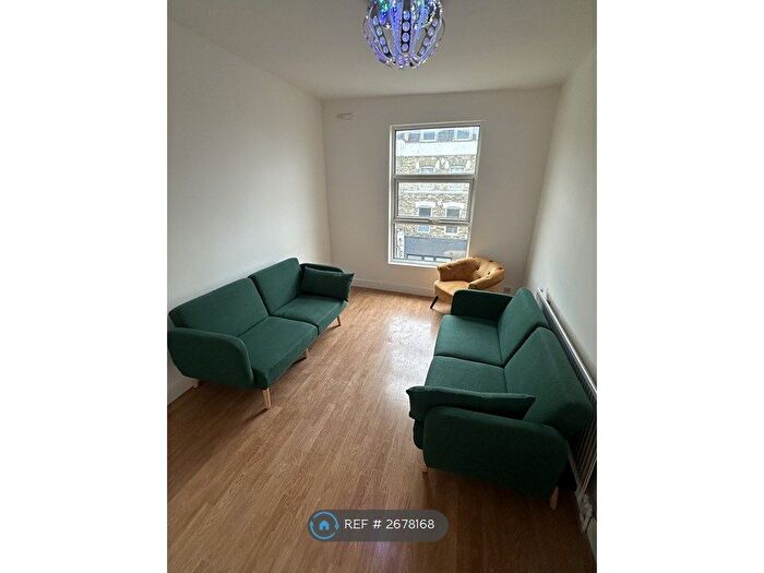 1 Bedroom Flat To Rent In Hornsey Road, London, N19