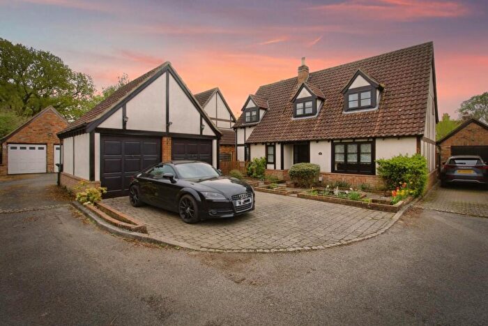 4 Bedroom House To Rent In Tanners Way, Hunsdon, SG12