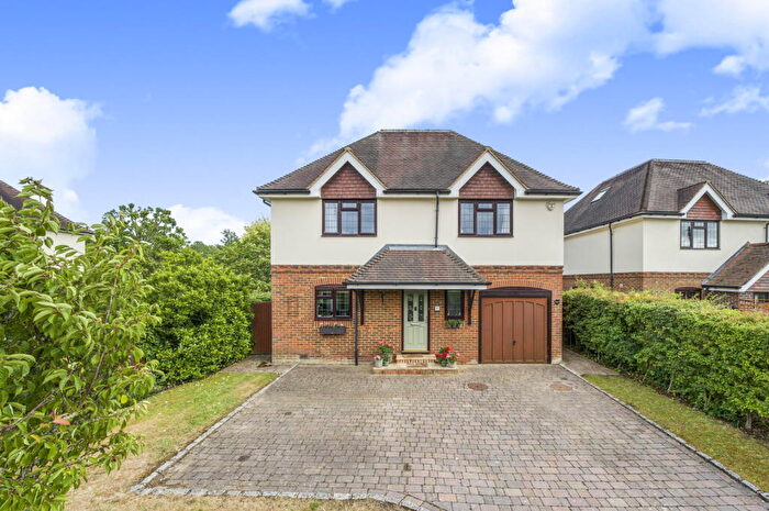 5 Bedroom Detached House For Sale In East Lane, West Horsley, Surrey, KT24