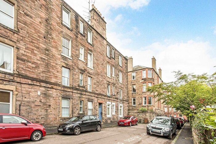 1 Bedroom Flat For Sale In / Maryfield, Abbeyhill, Edinburgh, EH7