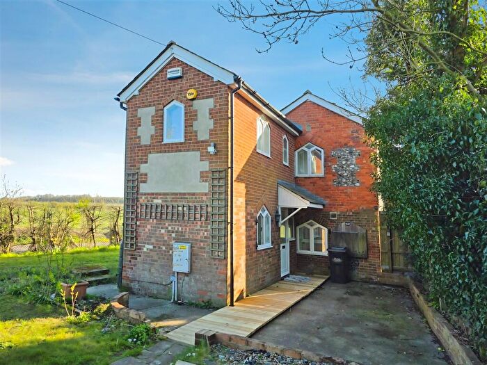 3 Bedroom Detached House For Sale In Amesbury Road, Old Sarum, Salisbury, SP4