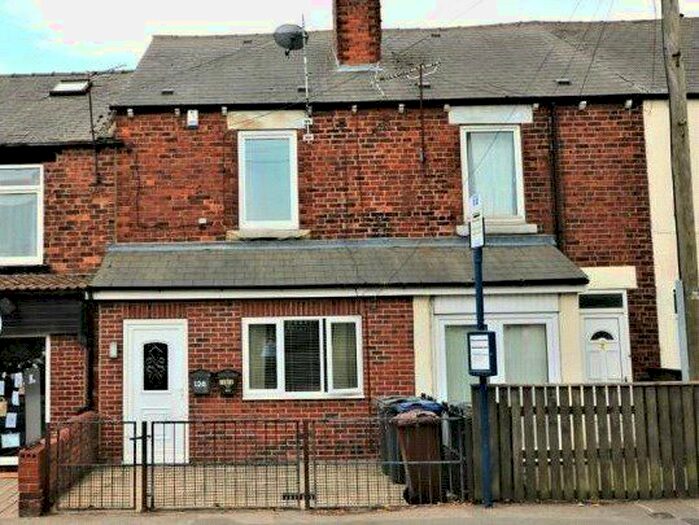 1 Bedroom Flat To Rent In Midland Road, Royston, Barnsley, South Yorkshire, S71
