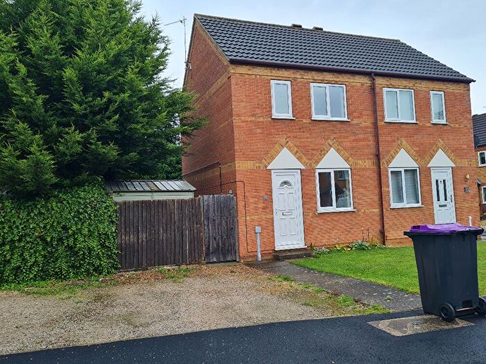 2 Bedroom Semi Detached House To Rent In Dawson Road, Sleaford, NG34