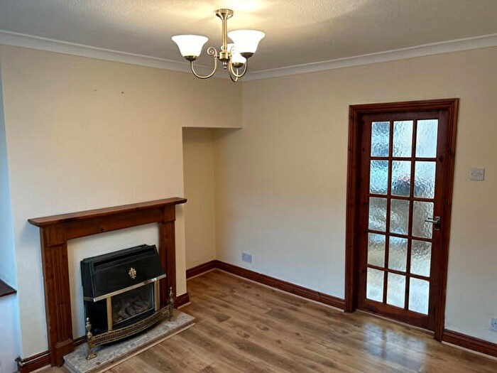 1 Bedroom Terraced House To Rent In Buxton Road, Leek, Staffordshire, ST13