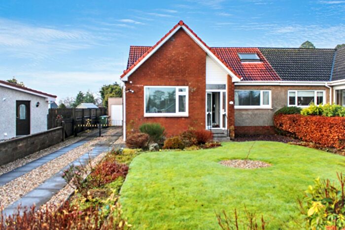 4 Bedroom Semi Detached House For Sale In Dunmar Crescent, Alloa, FK10