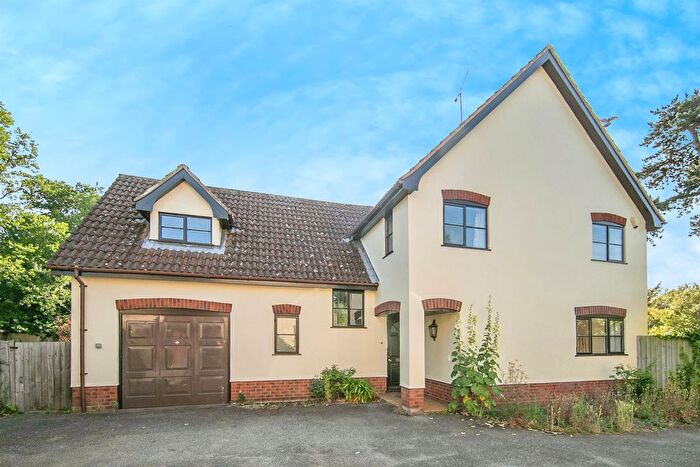 5 Bedroom Detached House For Sale In Ipswich Road, Woodbridge, IP12