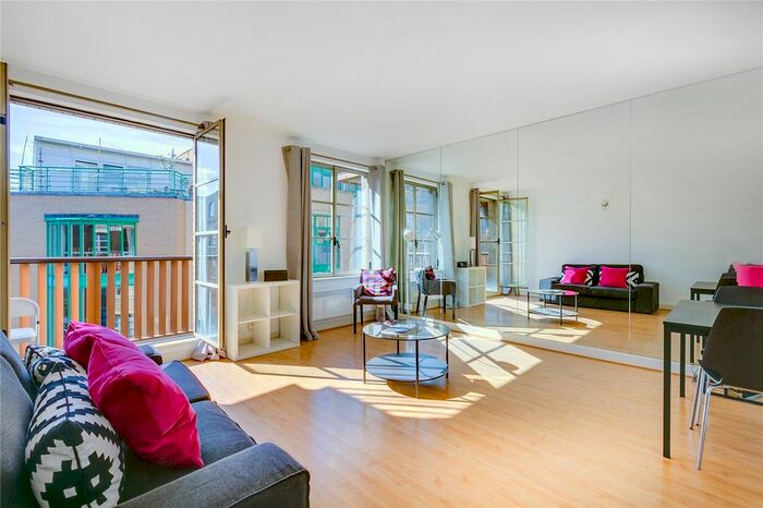 1 Bedroom Flat To Rent In The Circle, Queen Elizabeth Street, SE1