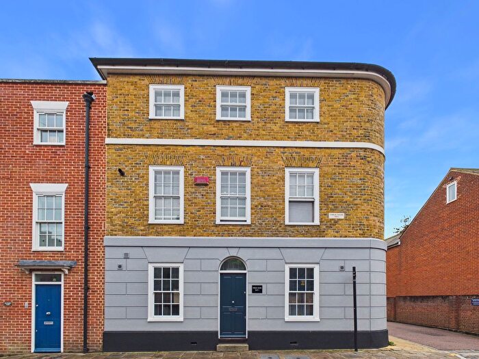 2 Bedroom Flat To Rent In Orchard Street, Canterbury, CT2