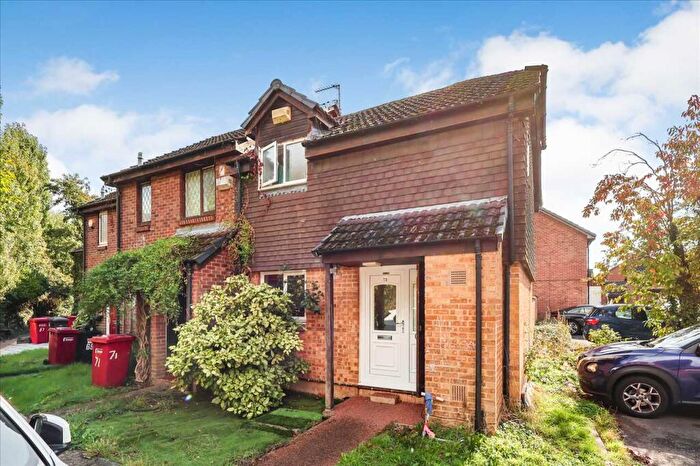 2 Bedroom End Of Terrace House For Sale In Braemar Gardens, Cippenham, SL1
