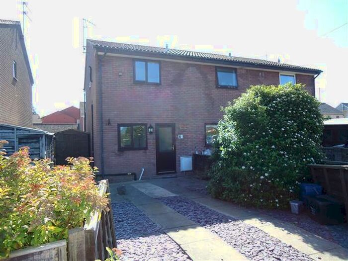 2 Bedroom End Of Terrace House To Rent In Waghausel Close, Caldicot, NP26