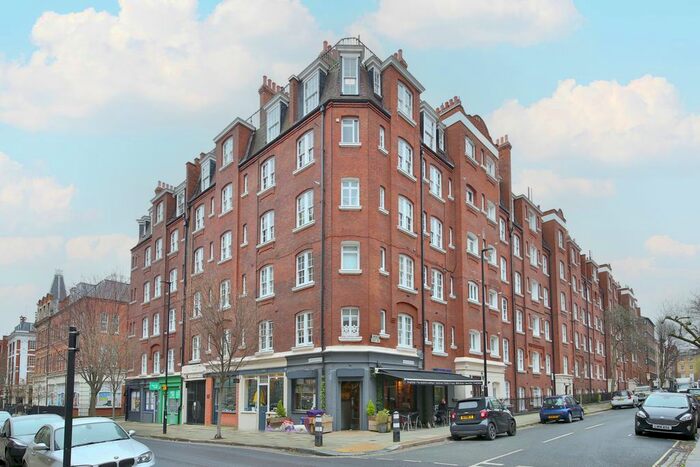 1 Bedroom Flat To Rent In Sandwich Street, London, WC1H