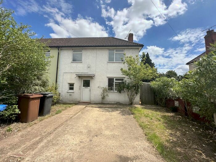 2 Bedroom Semi-Detached House To Rent In Robeck Road, Ipswich, IP3