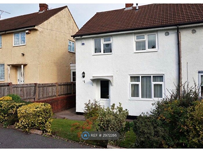 2 Bedroom Semi Detached House To Rent In Meaton Grove, Birmingham, B32