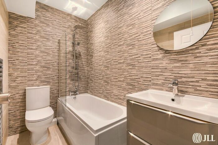 1 Bedroom Flat To Rent In Cedars Road, London, SW4