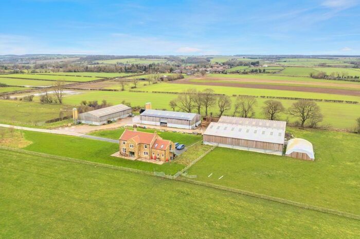 4 Bedroom Property For Sale In Ings Lane, Brompton-By-Sawdon, Scarborough, YO13